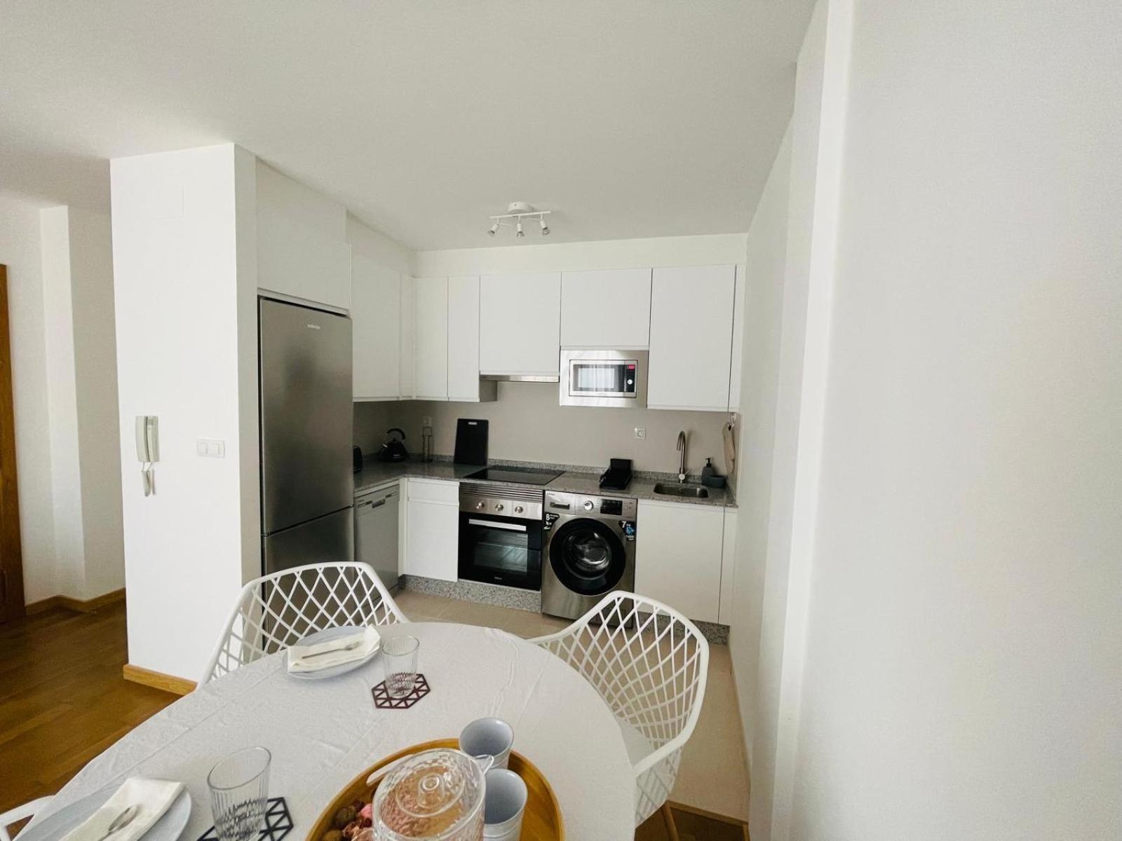 Apartamento Beirada 1 En Porto De Portocubelo Con Parking Lira  Bagian luar foto